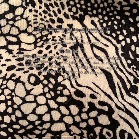 Victoria Secret Bra - Picture 3 of 3